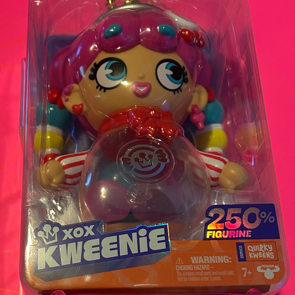 Quirky Kweens Figurine‎ - Multicolor